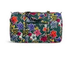Vera Bradley duffle